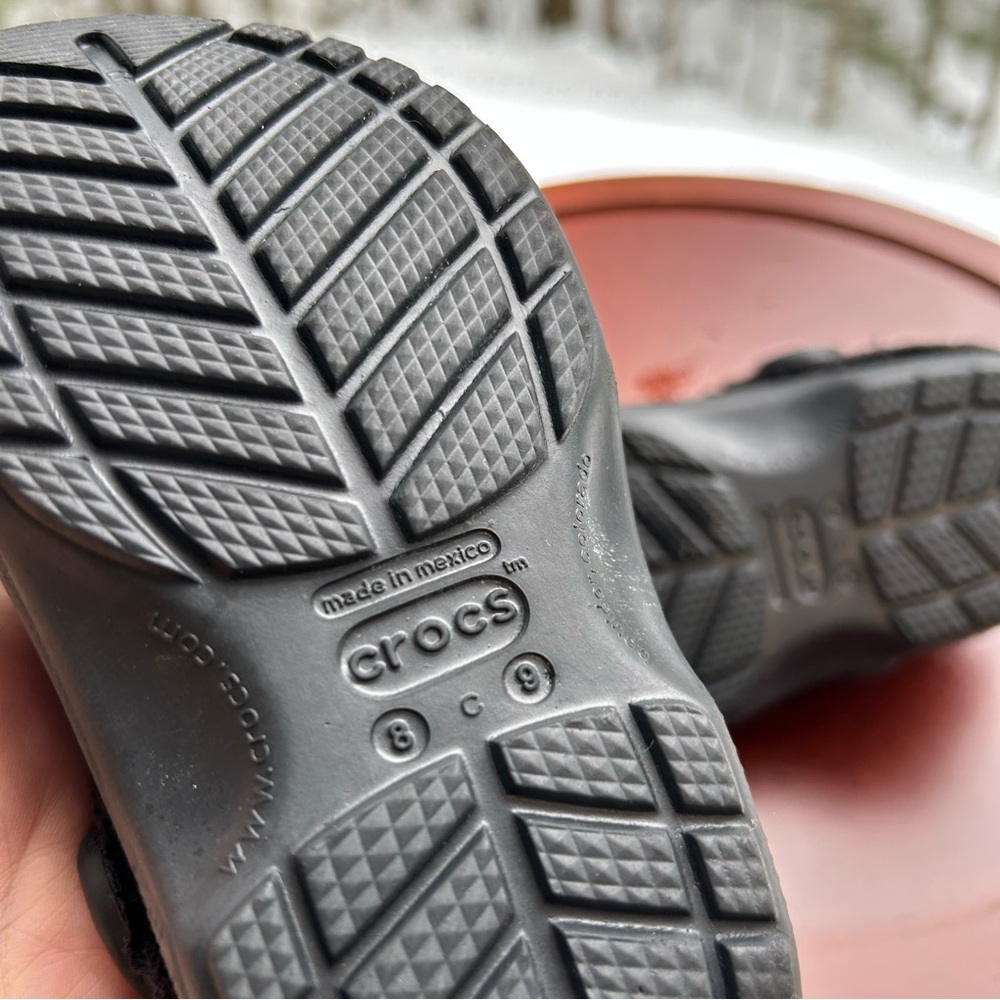 Crocs Blitzen Black Removable Fleece Liner | Little Kid Size 9 - Picture 7 of 8